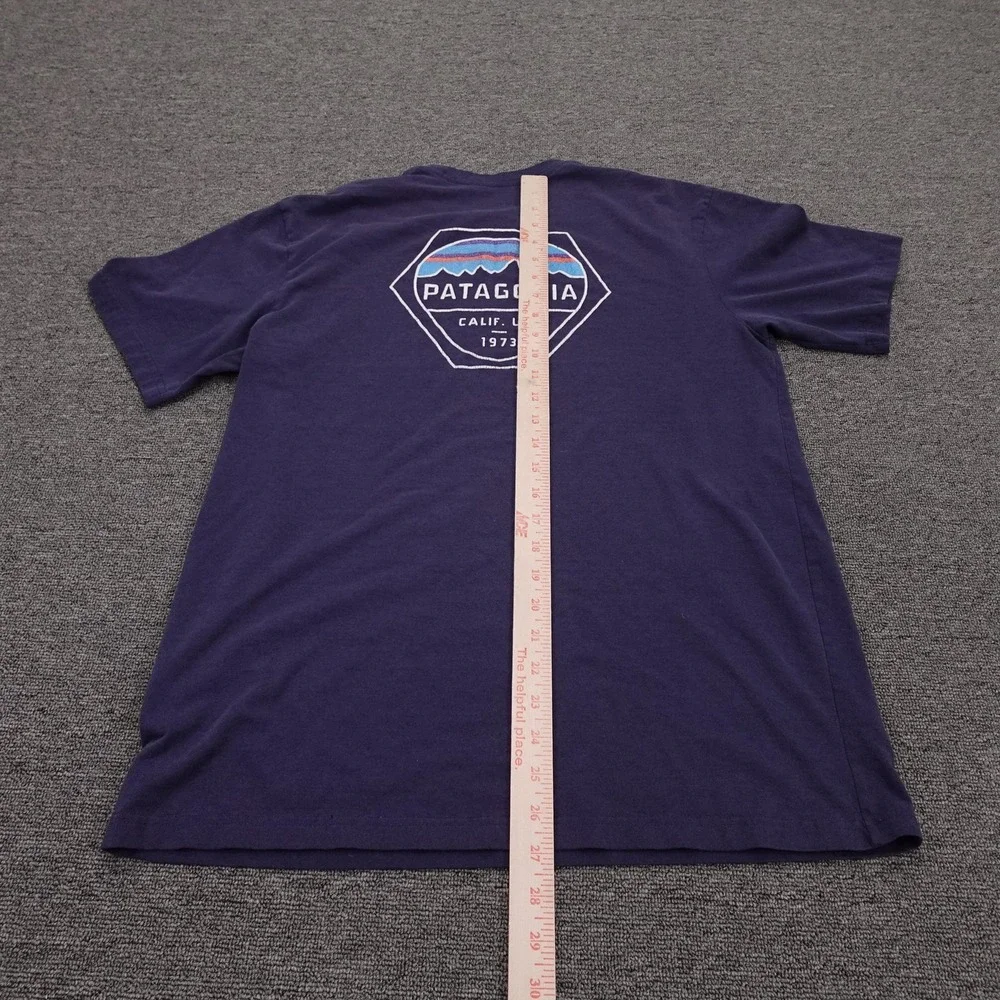 Patagonia Shirt Mens Medium Blue Calif USA 1973 Back Logo Graphic Tee Tagless